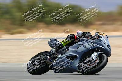 media/May-15-2022-SoCal Trackdays (Sun) [[33a09aef31]]/Turn 7 (1145am)/